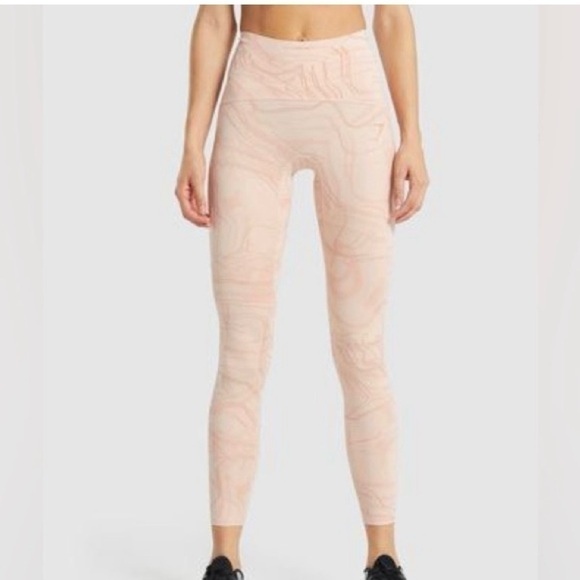 GymShark Women’s Leggings Pink Swirl Size M - Picture 2 of 9